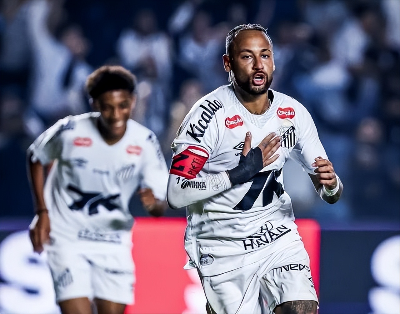 AC米兰险胜拜仁，内马尔补时绝平亚洲杯的简单介绍